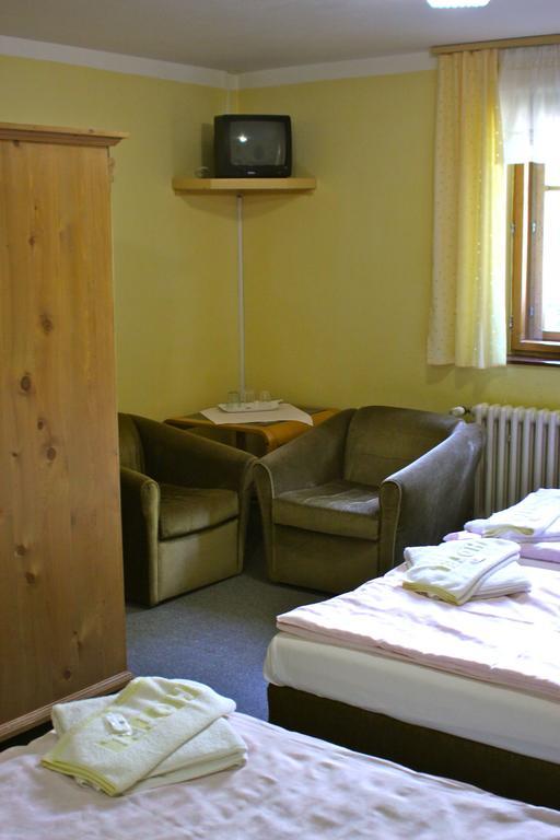 Penzion Nikola Pec pod Snezkou Quarto foto