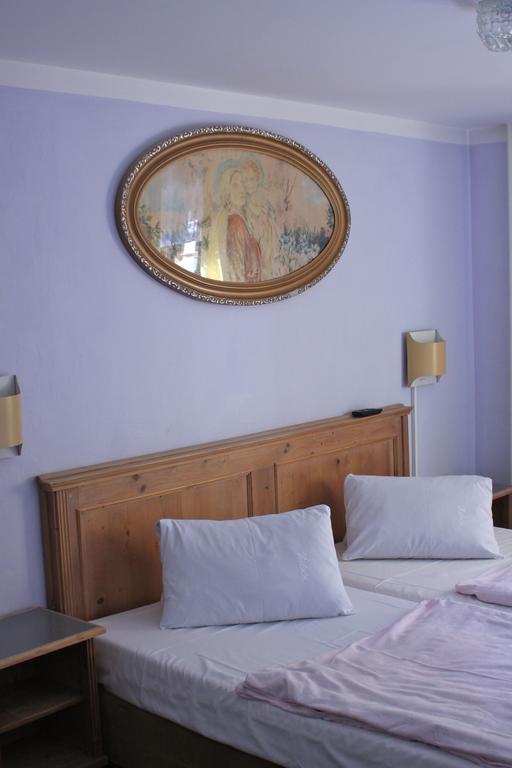 Penzion Nikola Pec pod Snezkou Quarto foto