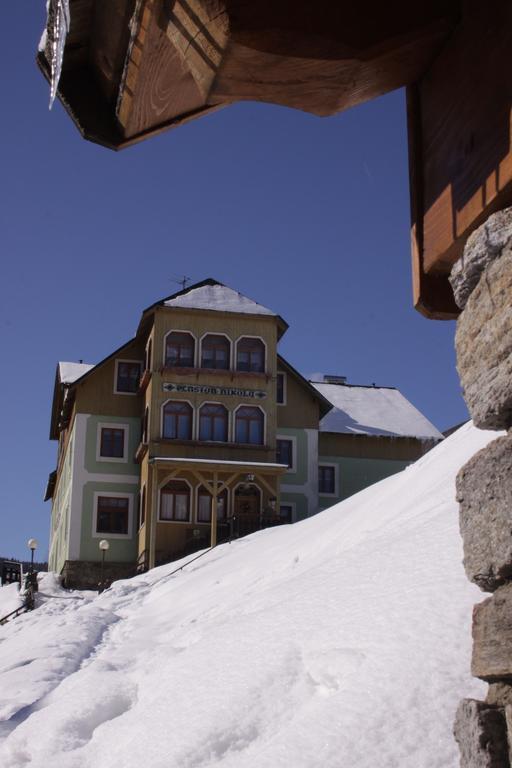 Penzion Nikola Pec pod Snezkou Exterior foto